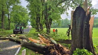 Feuerwehren VG Westerburg: FW VG Westerburg: Unwetter wütet über Verbandsgemeinde Westerburg - Feuerwehren im Dauereinsatz
