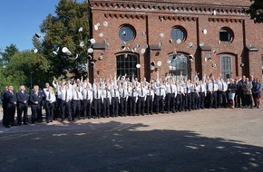 Polizeipräsidium Recklinghausen: POL-RE: Kreis RE/Bottrop: Personalkarussell dreht sich - Polizeipräsidentin begrüßt Neuzugänge