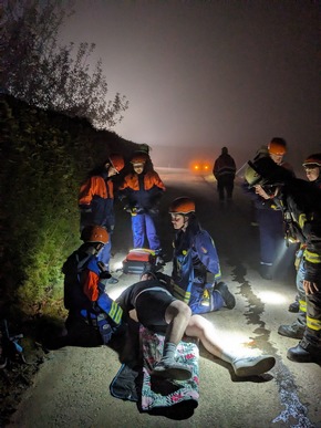 FW Beverungen: Erfolgreicher Berufsfeuerwehrtag der Jugendfeuerwehr Herstelle