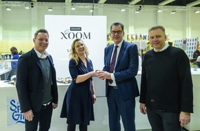 Messe Berlin GmbH: Xoom präsentiert nachhaltig produzierte Mode - Bundesentwicklungsminister Müller auf der Modemesse Panorama Berlin: "Verantwortung für Mensch und Umwelt zeigt sich auch bei der Kleiderwahl."