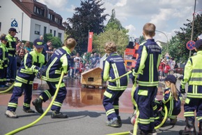 FW Menden: Ein heißes Fest bei der Feuerwehr Menden-Bösperde