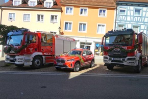 FW Stockach: Fahrzeugweihe der neuen Einsatzfahrzeuge der Feuerwehr Stockach