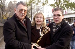 ARD Presse: ARD-Pressemitteilung: "Emmy" für "Die Manns" - Pleitgen: "'Emmy'
krönt eine Meisterleistung des deutschen Fernsehfilms"