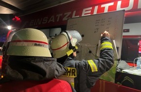 Freiwillige Feuerwehr Bad Honnef: FW Bad Honnef: Fliegerbombe musste entschärft werden, Evakuierung der Bevölkerung