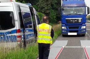 Polizei Duisburg: POL-DU: Rheinhausen: Verkehrsdienst kontrolliert Lkw