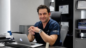 Cosmedica Clinic: Neue Wege bei Haarausfall: Cosmedica Clinic in Istanbul kombiniert Haartransplantation und Regenera Activa