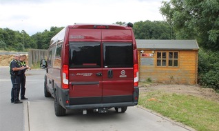 Kreispolizeibeh&ouml;rde Kleve: POL-KLE: Kreis Kleve - Sicher in den Sommerurlaub - Kreispolizeibeh&ouml;rde Kleve informiert und f&uuml;hrt Verwiegeaktion durch