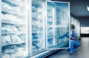 Daikin Airconditioning Germany GmbH: Studie belegt CO2-Einsparung von 100 Mio. Tonnen pro Jahr  durch Wärmerückgewinnung / Moderne Klima-, Kälte- und Lüftungstechnik leistet wichtigen Beitrag zur Gebäudeenergieeffizienz (BILD)