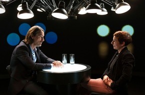 ZDF: Mehr Fortschritt, mehr Wohlstand, mehr Glück? Richard David Precht im Gespräch mit Schriftstellerin Juli Zeh im ZDF (FOTO)