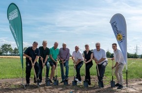 Green Planet Energy eG: Baustart f&uuml;r Biodiversit&auml;ts-Solarpark Dedendorf: Sauberer Strom und mehr Artenvielfalt