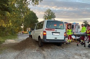 Polizeiinspektion Ludwigslust: POL-LWL: Schülertransporter verunglückt - mehrere Verletzte