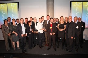 djp - Deutscher Journalistenpreis: Zwölf Preisträger des Deutschen Journalistenpreises 2011 (djp) in Frankfurt ausgezeichnet (mit Bild)