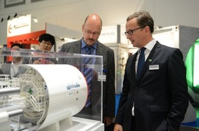 Messe Berlin GmbH: InnoTrans 2014: Leitmesse mit innovativer Tunnelbautechnik und fachlichem Ideendialog (FOTO)
