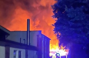 Feuerwehr Kirchhundem : FW-OE: Industriebrand in Würdinghausen