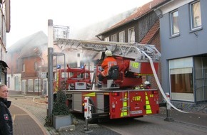 Polizeiinspektion Nienburg / Schaumburg: POL-STH: Großbrand in Stadthäger Altstadt