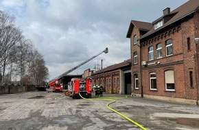 Feuerwehr Witten: FW Witten: Industriebrand in Witten
