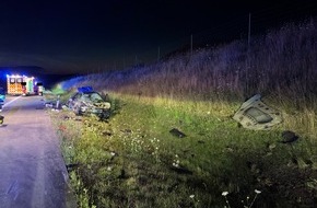 Autobahnpolizeiinspektion: API-TH: Pkw f&auml;hrt in Graben und &uuml;berschl&auml;gt sich