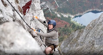 ProSieben: Ich pfeife aus dem letzten Loch!" Joachim Llambi will am Sonntag auf ProSieben ein "Unschlagbarer" sein