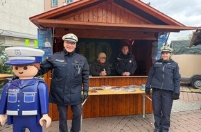 Polizeipräsidium Südosthessen: POL-OF: Polizei zeigte auf Weihnachtsmarkt Präsenz: "tea for free" an der "SvO-Hütte"