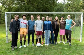 NDR Norddeutscher Rundfunk: NDR dreht &bdquo;Nordlichter"-Kom&ouml;die &bdquo;War doch nur Spa&szlig;" mit Katharina Stark, Nick Romeo Reimann, Peter Lohmeyer, Anja Kling und Pierre Littbarski
