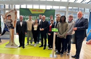 WestLotto: Lebensgroß im Landtag: WestLotto und Landessportbund NRW präsentieren sportliche Toptalente
