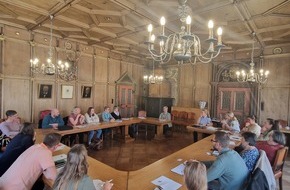 Polizeipräsidium Konstanz: POL-KN: (Landkreis Rottweil) "Runder Tisch gegen häusliche Gewalt" trifft sich zum zweiten Mal in Rottweil