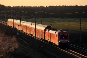 Die Deutsche Bahn stellt für Journalisten eine Auswahl an honorarfreien Pressebildern zur Verfügung (BILD)