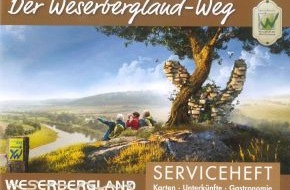 Weserbergland Tourismus e.V.: Kostenfreies Serviceheft für neuen Qualitätsweg im Weserbergland / Unterwegs auf dem Weserbergland-Weg in die "Heimat des Wanderns" (BILD)