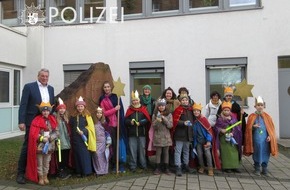 Polizeipräsidium Westpfalz: POL-PPWP: Sternsinger besuchen Polizeipräsidium Westpfalz