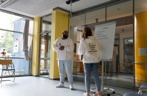 Institut für Fortbildung & Beratung: Müde von Work-Life-Balance? Belastbarkeit steigern statt Belastung senken - Stevan Bimbasic erklärt, warum isolierte Selbstfürsorge schädlich für Kitas ist