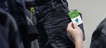 Bl&aring;kl&auml;der Deutschland: &Uuml;BER 250 BEKLEIDUNGSST&Uuml;CKE VON BL&Aring;KL&Auml;DER WURDEN MIT OEKO-TEX&reg; MADE IN GREEN ZERTIFIZIERT