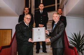 Feuerwehr Heiligenhaus: FW-Heiligenhaus: Heiligenhaus hat einen Ehrenstadtbrandinspektor (Meldung 37/2021)