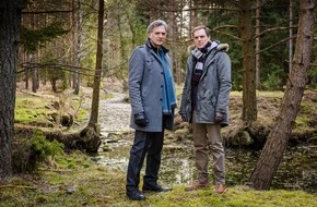 ZDF: "Unter Männern" / Neue Folge der ZDF-Samstagskrimireihe "Der Kommissar und das Meer" (FOTO)