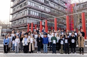 Universität Duisburg-Essen: Gefragtes Frühstudium - 109 Zertifikate ausgestellt