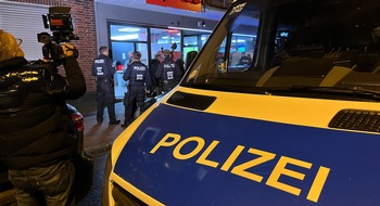 Polizeipräsidium Oberhausen: POL-OB: Kontrollmaßahmen im Stadtgebiet - Polizei Oberhausen mit Netzwerkpartnern im Einsatz