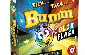 Piatnik: Tick Tack Bumm Color Flash: Eine neue Edition des Partyklassikers von Piatnik zum 30. Geburtstag in Farbe