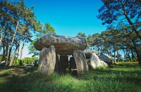 L'AGENTOUR: Erste UNESCO-Weltkulturerbestätte in der Bretagne: Die Steinreihen von Carnac und die Megalithlandschaft am Meer