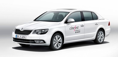 Skoda Auto Deutschland GmbH: SKODA macht das cinefest Hamburg mobil (FOTO)