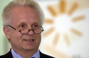 news aktuell GmbH: "Mehr auf die Kür setzen" lautet das Fazit des euro adhoc IR-Forums 2003