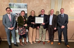 Forum Moderne Landwirtschaft e.V.: Erstes 40.000 Euro-dotiertes Agrarstipendium in Deutschland an niedersächsischen Junglandwirt vergeben