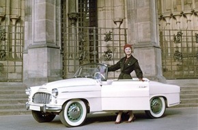 Skoda Auto Deutschland GmbH: Jubiläum für den SKODA 450: Vorgänger des FELICIA-Cabriolets feiert 60. Geburtstag (FOTO)