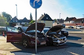 Polizei Mettmann: POL-ME: Hoher Sachschaden bei Verkehrsunfall - Haan - 1906099