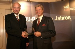 BDU Bundesverband Deutscher Unternehmensberatungen: "Das Gesetz der Hydra" von Professor Paul Kirchhof als "BDU-Buch des Jahres 2006" ausgezeichnet