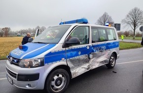 Freiwillige Feuerwehr Bedburg-Hau: FW-KLE: Verkehrsunfall mit fünf Verletzten