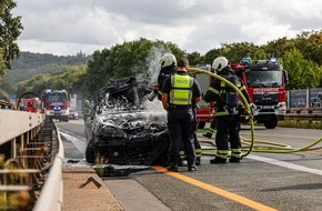 Feuerwehr Iserlohn: FW-MK: PKW Brand auf der Autobahn sorgt für Lange Staus