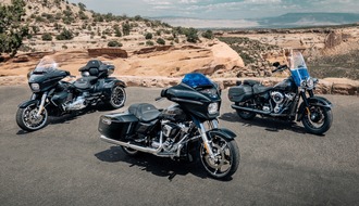 Harley-Davidson pr&eacute;sente ses nouveaux mod&egrave;les Grand American Touring, Trike, Adventure et Custom Vehicle Operation&trade; 2026