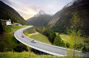ADAC SE: Felbertauernstraße: Staufreie Alternative über die Alpen / Camper können hin und zurück insgesamt bis zu 120 Euro sparen / 36 Kilometer langer Alpen-Highway feiert 50. Geburtstag