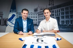 HERTHA BSC GmbH & Co. KGaA  : Hertha BSC verpflichtet MichaÅ Karbownik