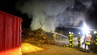 FW-RE: Erstmeldung: Brand auf Industriebrache