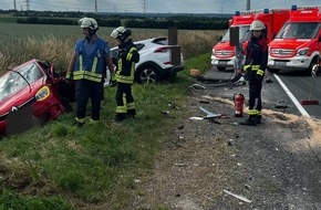 Feuerwehr Ense: FW Ense: Verkehrsunfall mit 4 Verletzten in Ense-Sieveringen